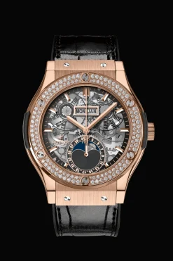 Aerofusion Moonphase King Gold Diamonds 42MM