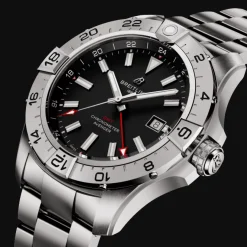 Avenger Automatic GMT 44