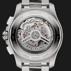 Avenger B01 Chronograph 44