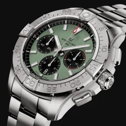 Avenger B01 Chronograph 44