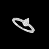 BAGUE DIAMANT OR BLANC SOLITAIRE POIRE PAVÉ