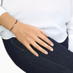 Bracelet sur cordon Menottes dinh van R8 or rose