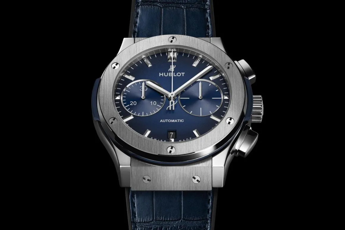 Chronograph Titanium Deep Blue 45MM