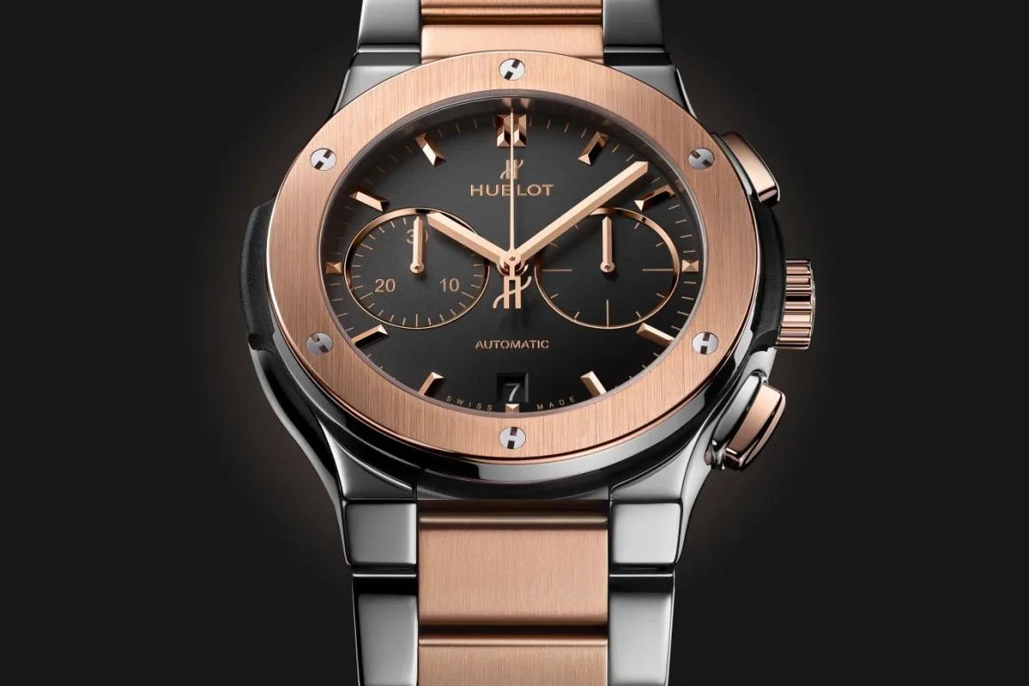 Chronograph Titanium King Gold Bracelet 42MM