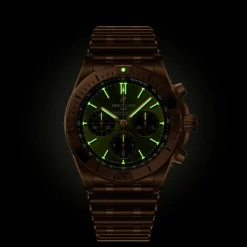 Chronomat B01 42 Giannis Antetokounmpo