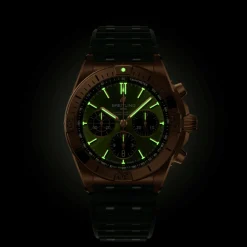 Chronomat B01 42 Giannis Antetokounmpo