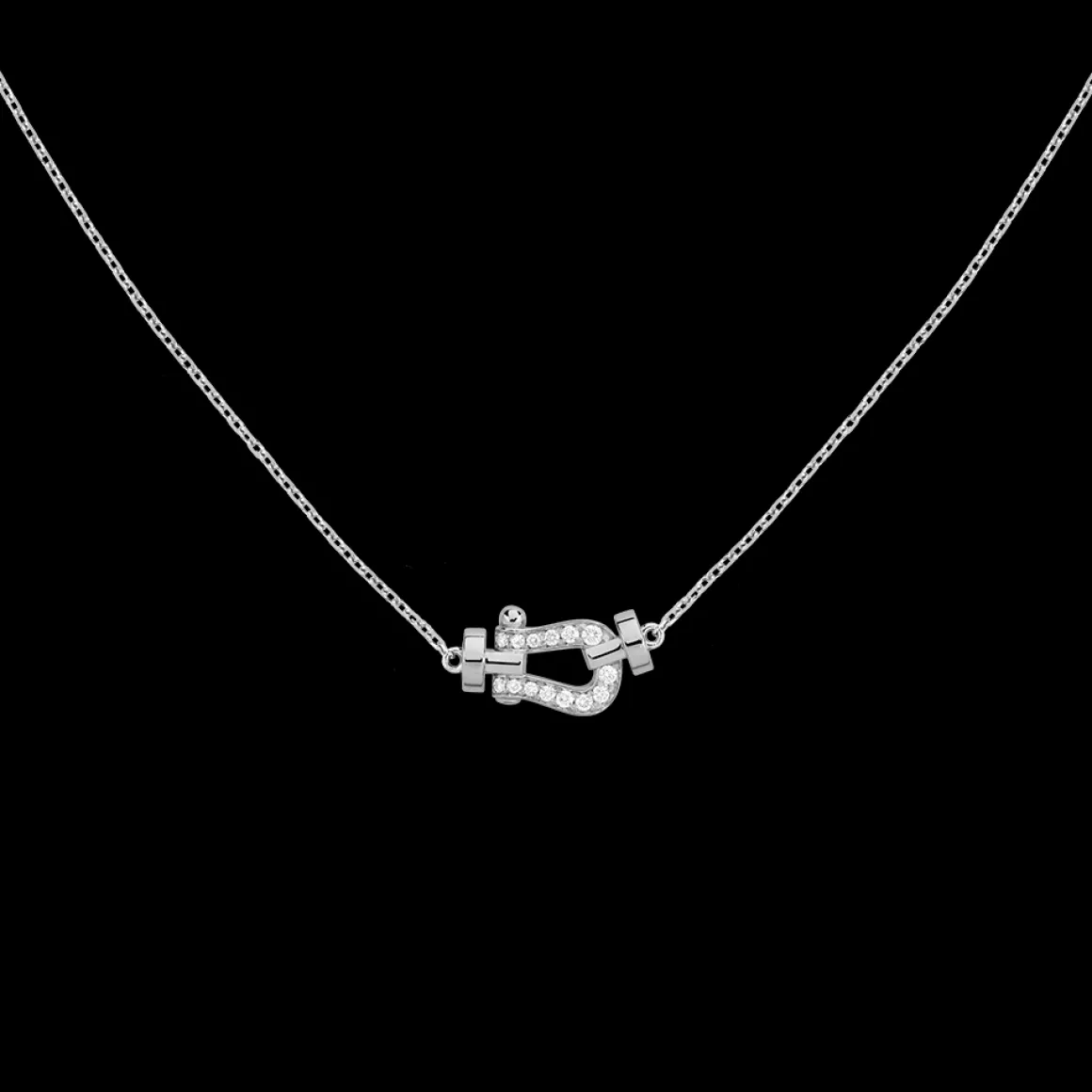 Collier Force 10