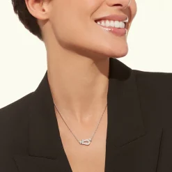 Collier Force 10