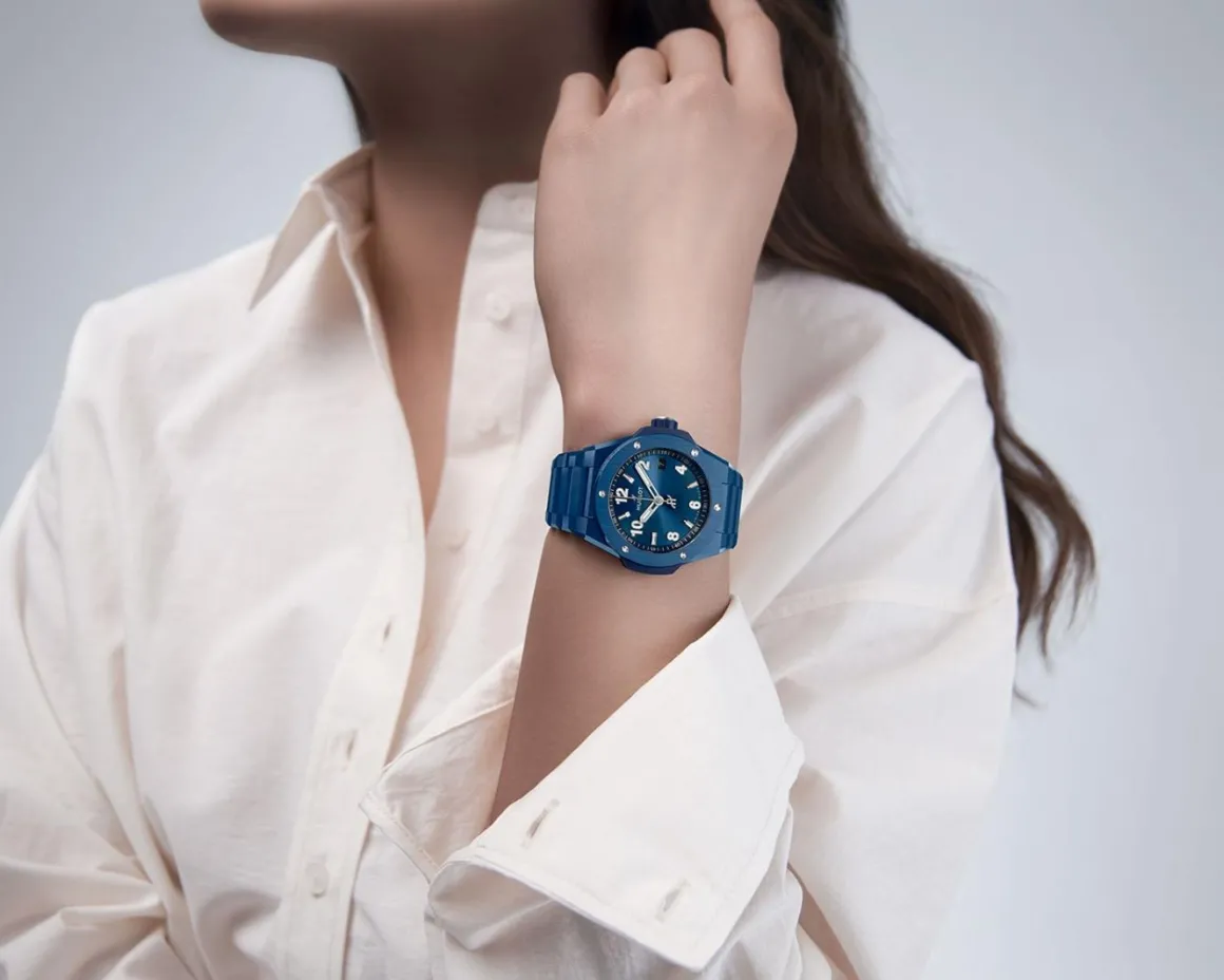 Integrated Time Only Blue Ceramic 38MM