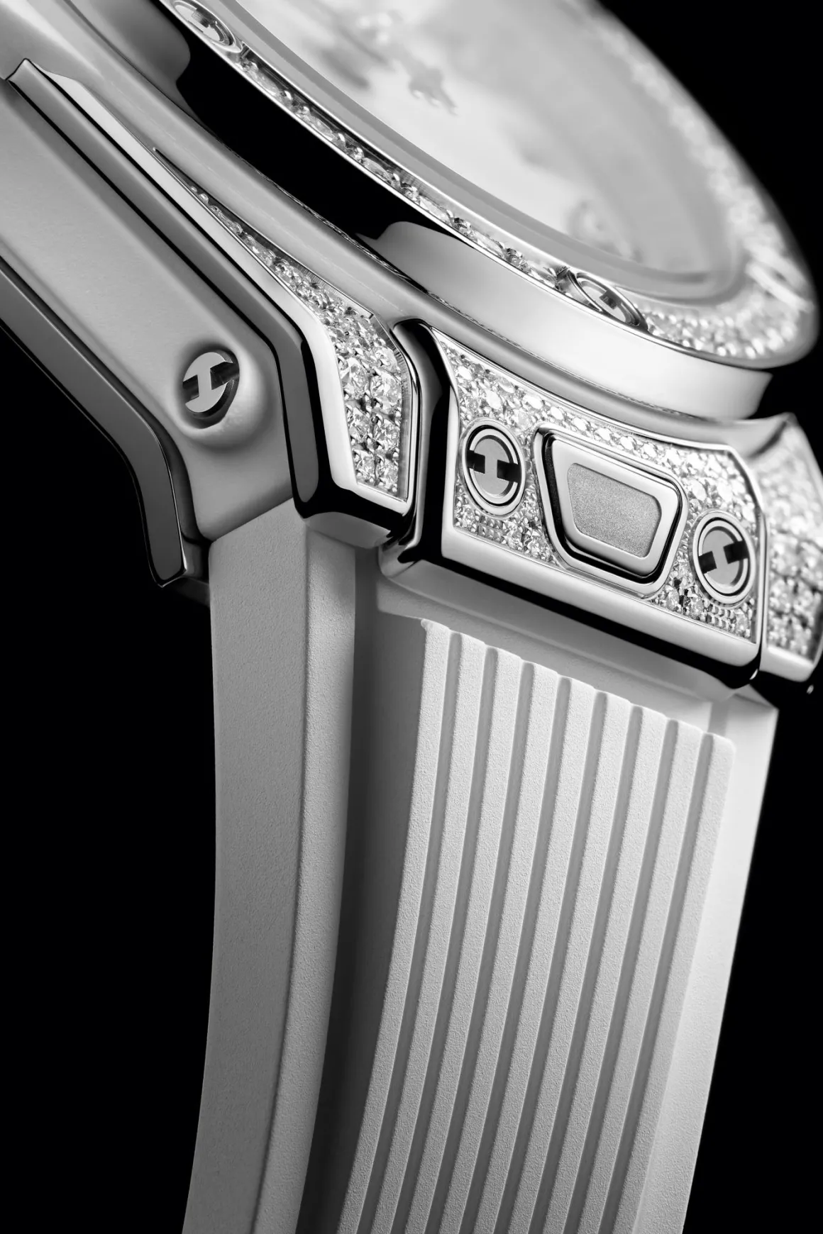 One Click Steel White Pavé 33MM