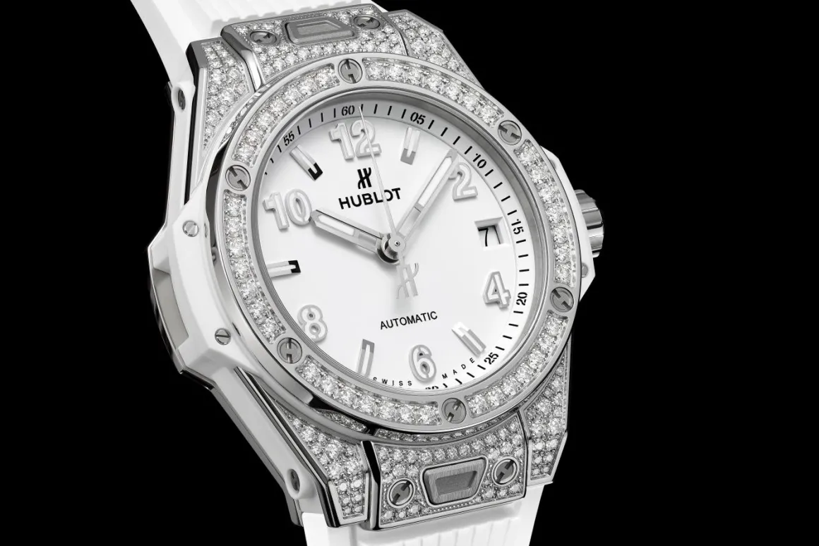 One Click Steel White Pavé 39MM