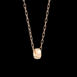 Pendentif Avec Chaîne Iconica
