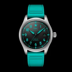 Pilot’s Watch Mark XX Mercedes-AMG PETRONAS Formula One™ Team
