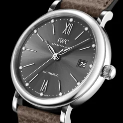 Portofino Automatic 37