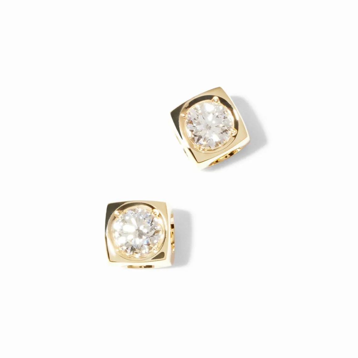 Puces d'oreilles Le Cube Diamant grand modèle