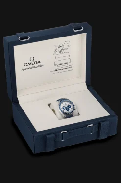 Série Anniversaire Chronographe Co‑Axial Master Chronometer 42 mm « SILVER SNOOPY AWARD »