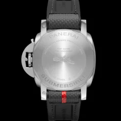 Submersible Luna Rossa