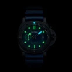 Submersible QuarantaQuattro Luna Rossa Ti-Ceramitech™
