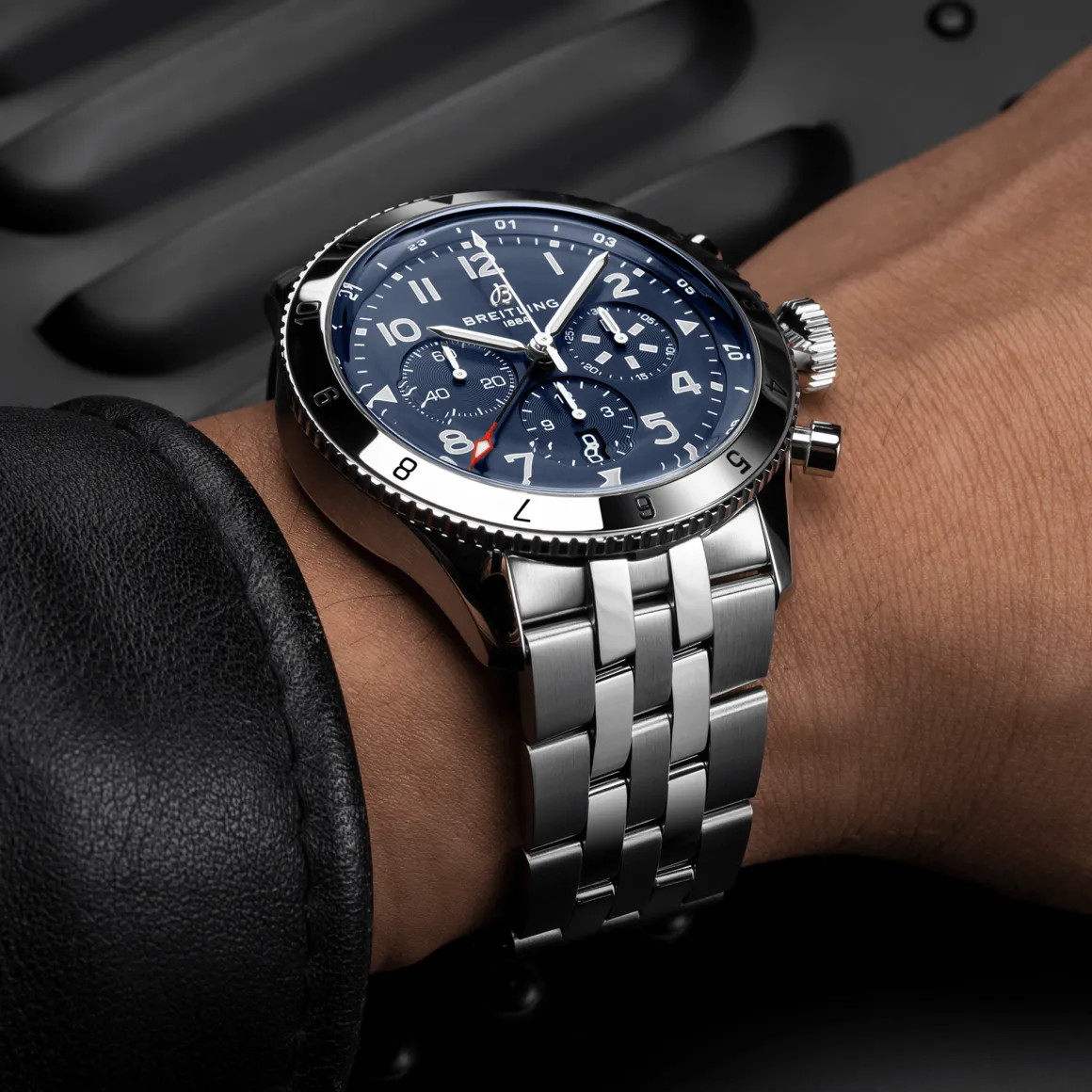 Super Avi B04 Chronograph GMT 46 Tribute to Vought F4U Corsair