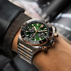 Super Chronomat B01 44