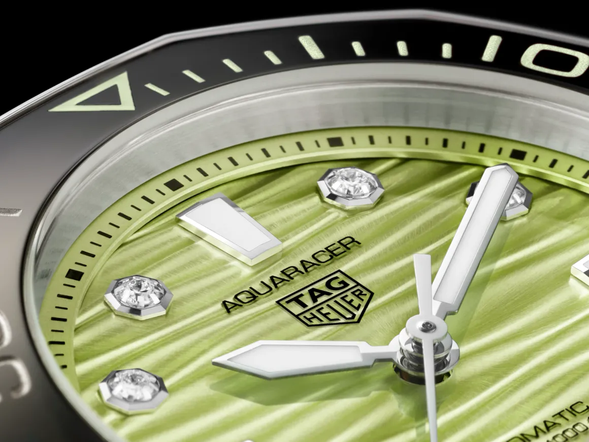 TAG Heuer Aquaracer Professional 300 Date
