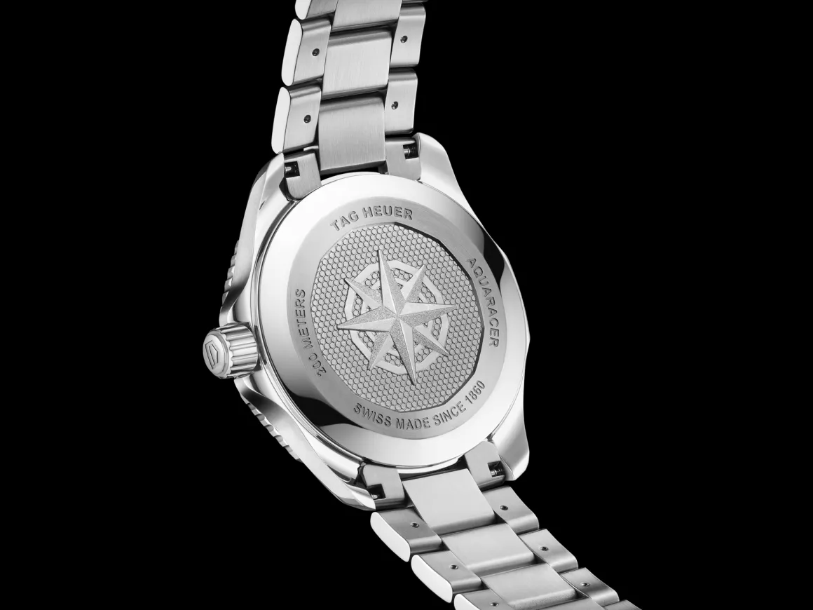 TAG Heuer aquaracer professional 200 solargraph