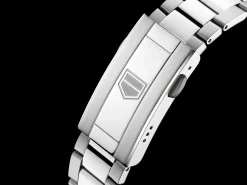 TAG Heuer aquaracer professional 200 solargraph