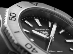 TAG Heuer Aquaracer Professional 200 30mm Quartz