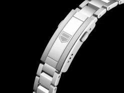 TAG Heuer Aquaracer Professional 200 Solargraph