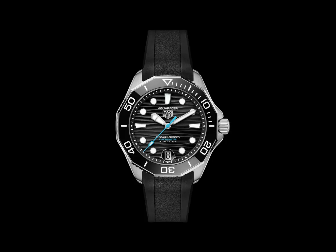 TAG HEUER AQUARACER PROFESSIONAL 300 DATE