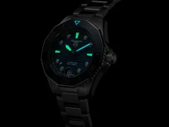 TAG HEUER AQUARACER PROFESSIONAL 300