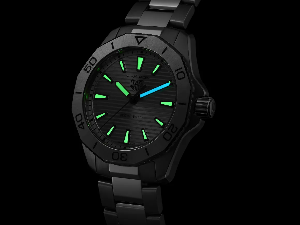 TAG Heuer Aquaracer Professional 200 40mm Quartz