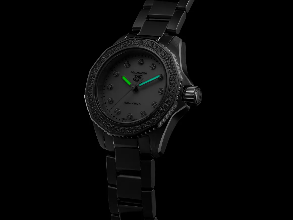 TAG Heuer Aquaracer Professional 200 30mm Quartz