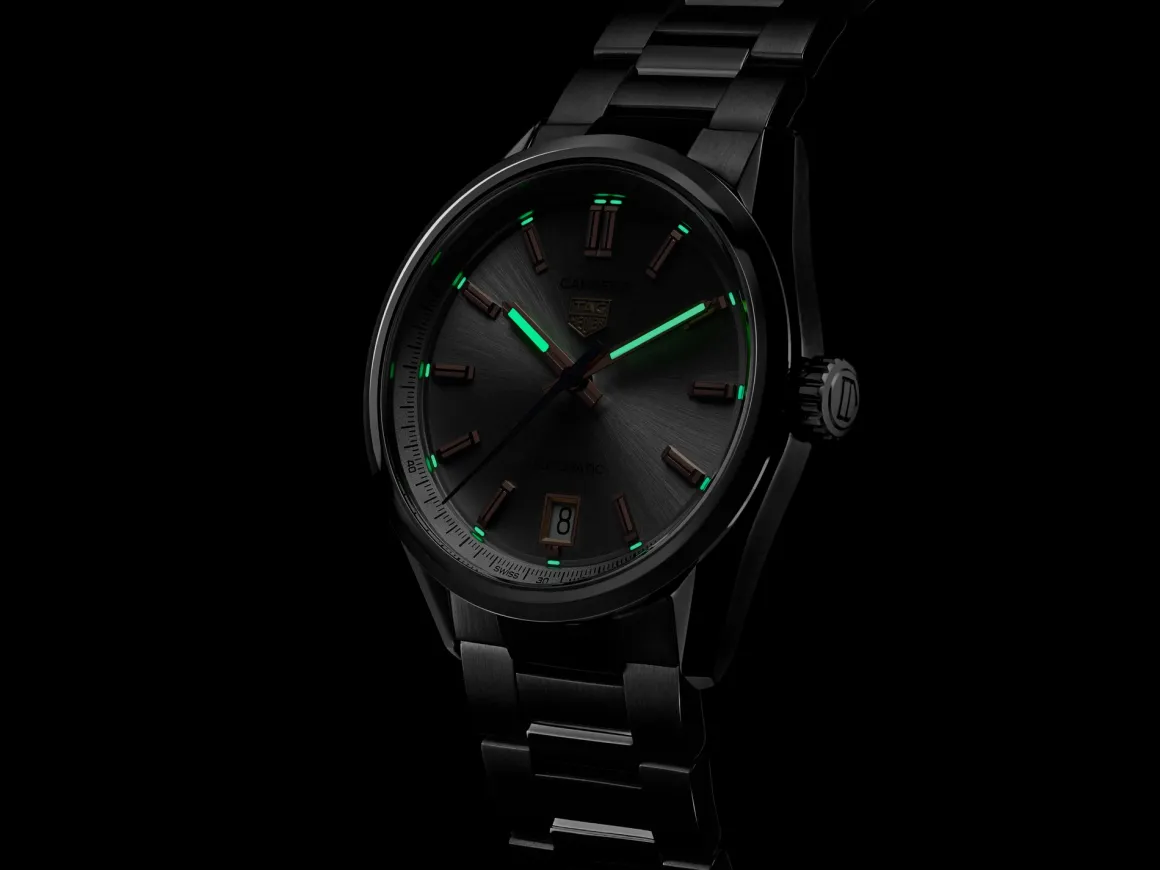 Tag Heuer Carrera Date